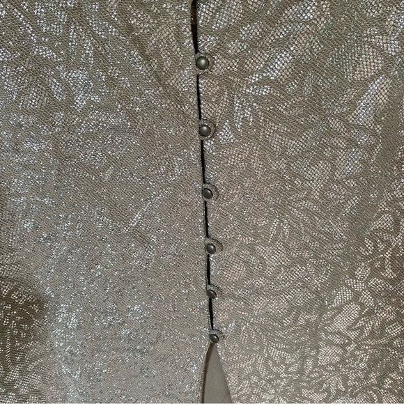 Free People Women’s Knit Metallic Tank Top Button Slit Back Size Large - Picture 5 of 6